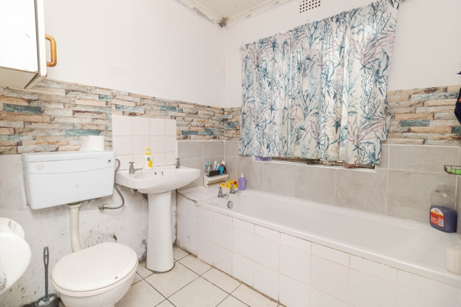 2 Bedroom Property for Sale in Hindle Park Western Cape